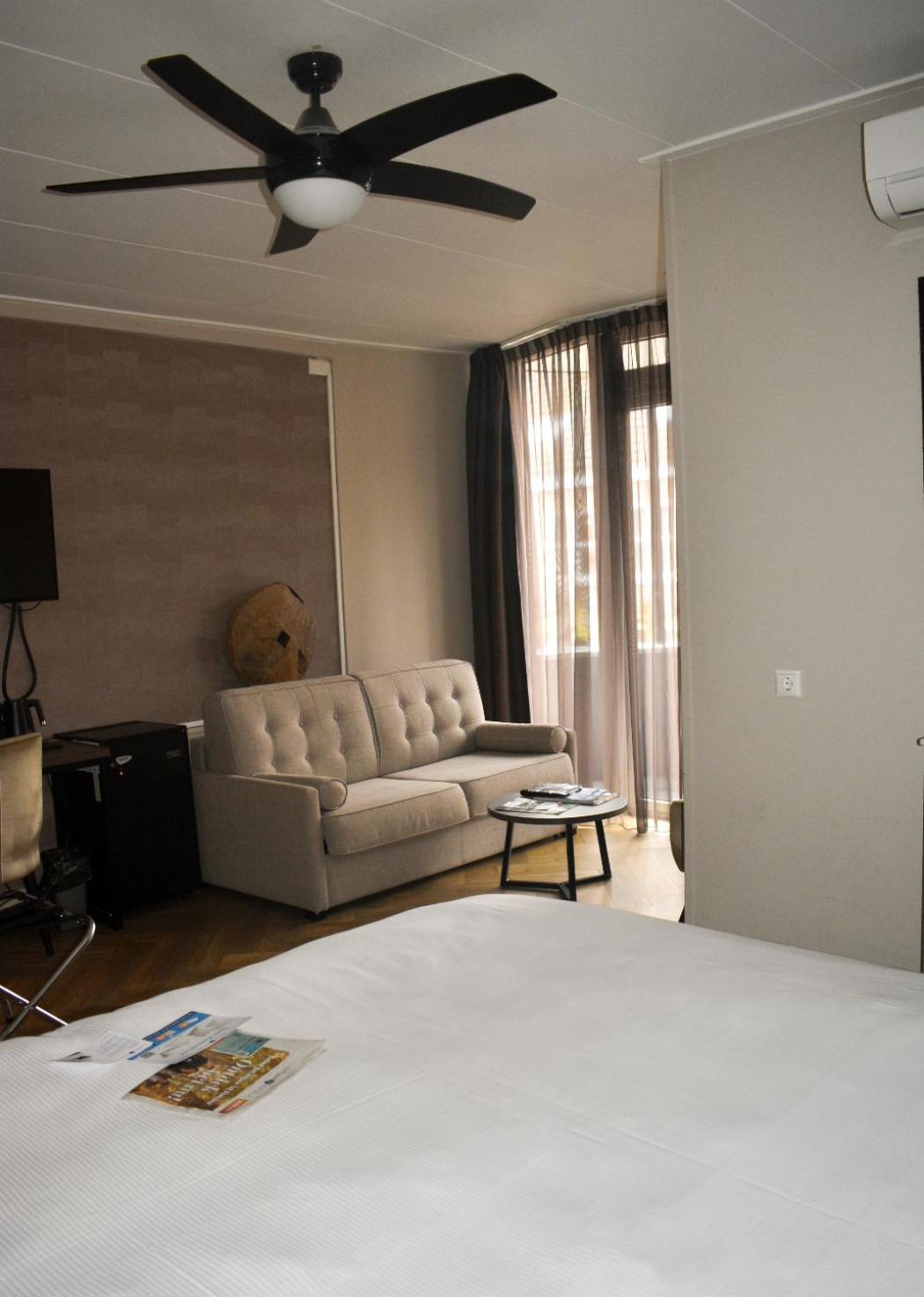 Hotel de Korenbeurs Made Extérieur photo